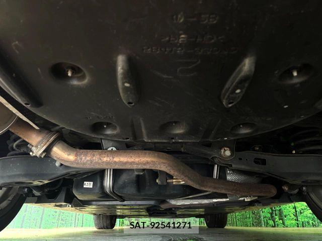 Toyota CAMRY HYBRID 2019-12 7357075-18