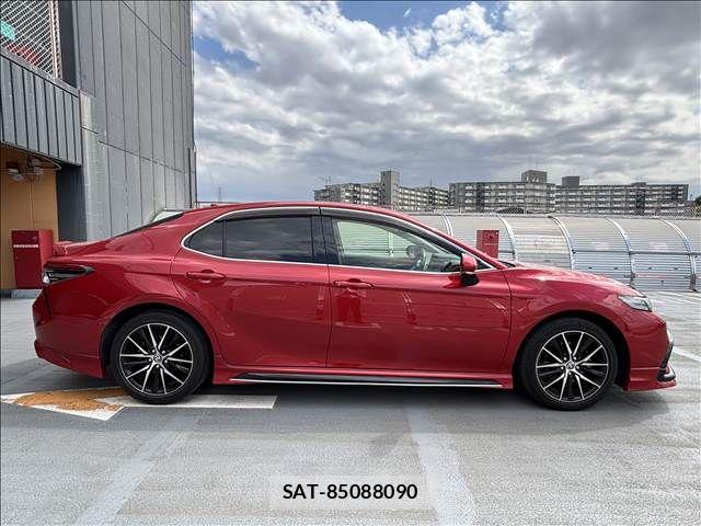 Toyota CAMRY HYBRID 2021-11 7357074-27