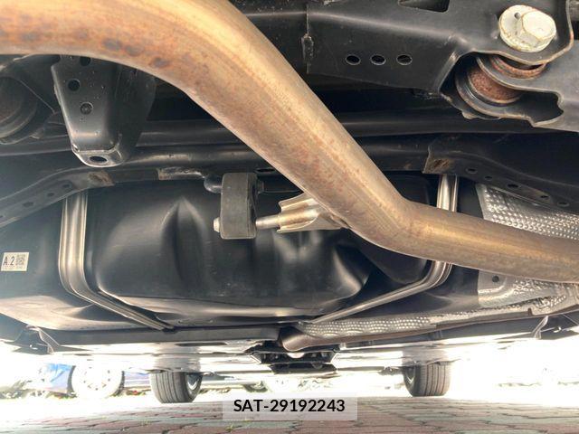 Toyota CAMRY HYBRID 2020-02 7391560-18
