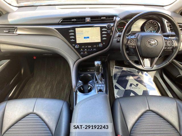 Toyota CAMRY HYBRID 2020-02 7391560-1