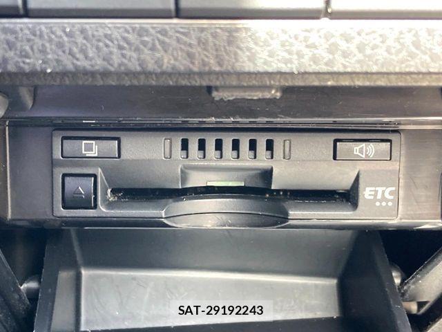 Toyota CAMRY HYBRID 2020-02 7391560-5