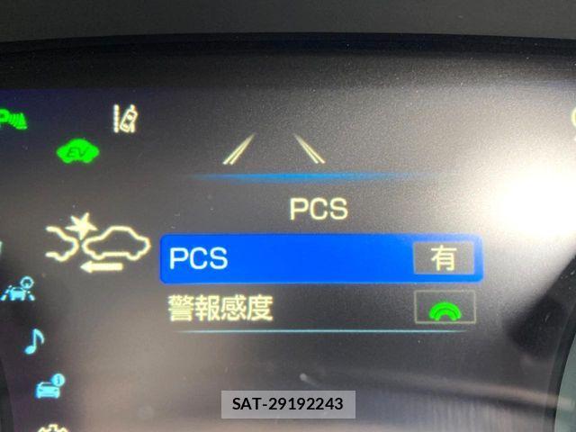 Toyota CAMRY HYBRID 2020-02 7391560-6
