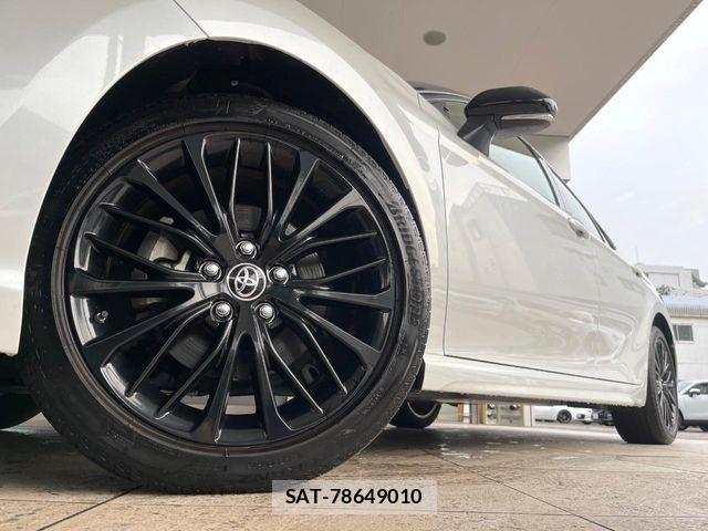 Toyota CAMRY HYBRID 2020-10 7391555-12