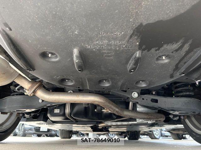 Toyota CAMRY HYBRID 2020-10 7391555-18