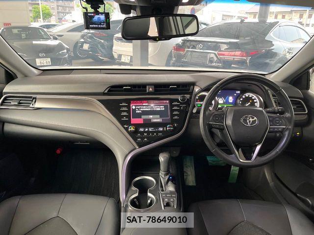 Toyota CAMRY HYBRID 2020-10 7391555-1