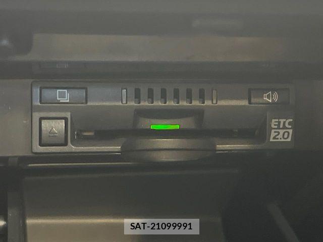 Toyota CAMRY HYBRID 2018-12 7453311-5