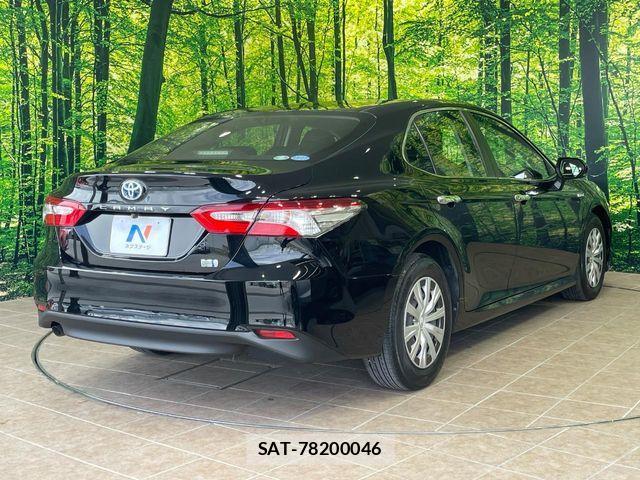 Toyota CAMRY HYBRID 2018-07 7453316-17