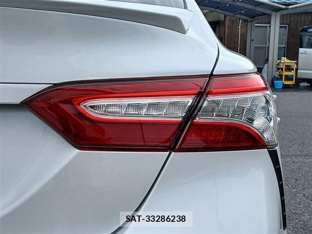 Toyota CAMRY HYBRID 2019-01 7453314-12