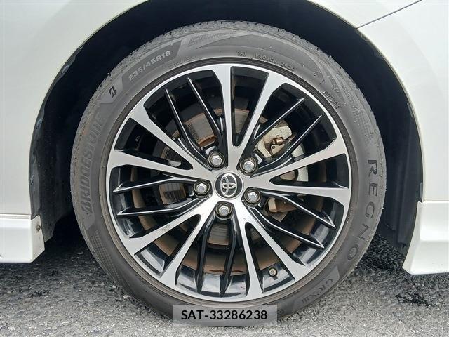 Toyota CAMRY HYBRID 2019-01 7453314-13