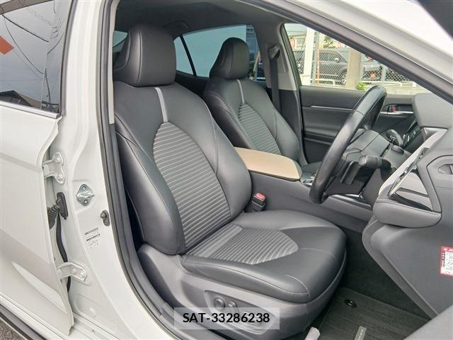 Toyota CAMRY HYBRID 2019-01 7453314-14