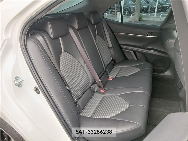 Toyota CAMRY HYBRID 2019-01 7453314-15