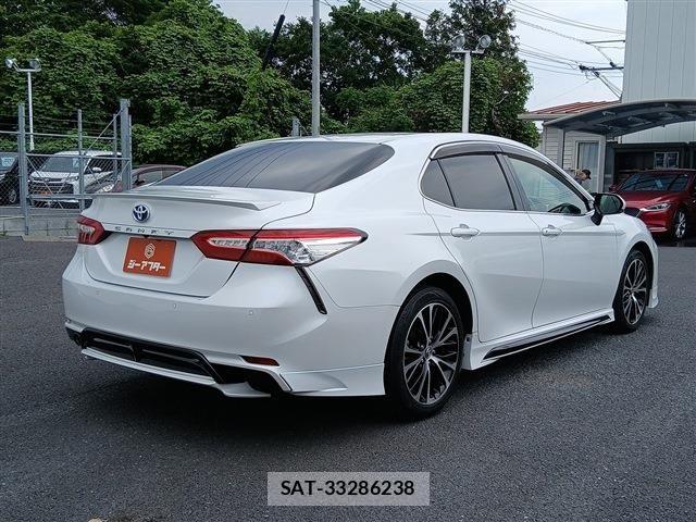Toyota CAMRY HYBRID 2019-01 7453314-21