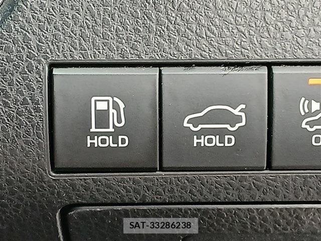 Toyota CAMRY HYBRID 2019-01 7453314-6
