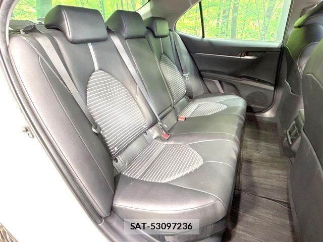 Toyota CAMRY HYBRID 2019-06 7453312-9