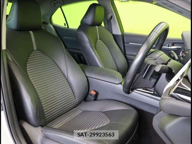 Toyota CAMRY HYBRID 2020-04 7453308-18