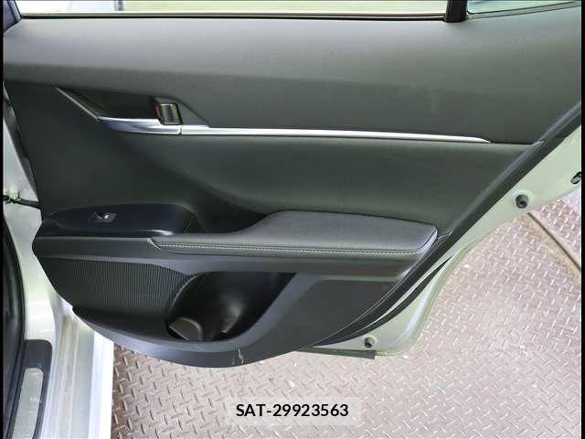 Toyota CAMRY HYBRID 2020-04 7453308-23