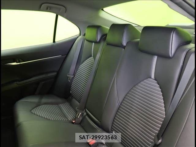 Toyota CAMRY HYBRID 2020-04 7453308-26