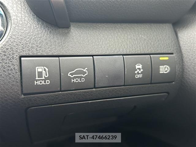 Toyota CAMRY HYBRID 2020-09 7453306-17