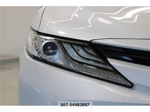Toyota CAMRY HYBRID 2020-07 7508306-16