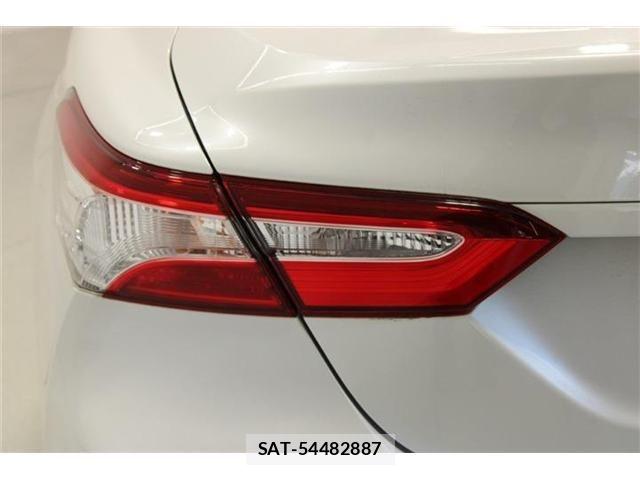 Toyota CAMRY HYBRID 2020-07 7508306-18