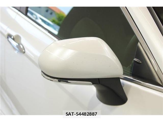 Toyota CAMRY HYBRID 2020-07 7508306-20