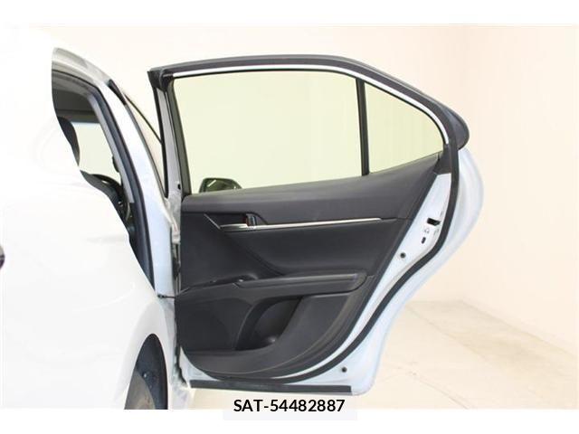 Toyota CAMRY HYBRID 2020-07 7508306-29