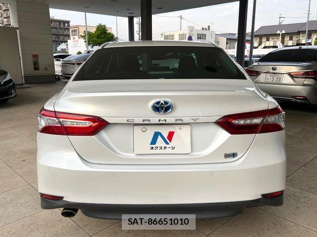 Toyota CAMRY HYBRID 2018-02 7508297-15