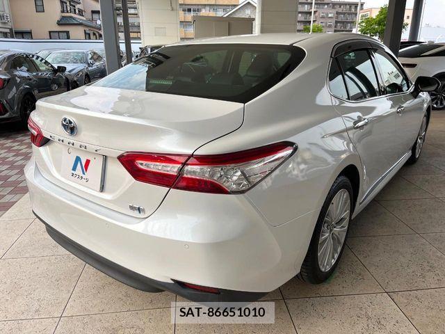 Toyota CAMRY HYBRID 2018-02 7508297-17