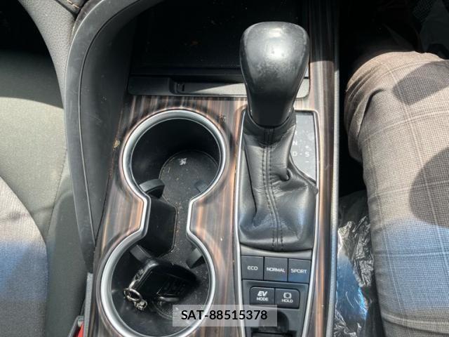 Toyota CAMRY HYBRID 2018-02 7499790-18