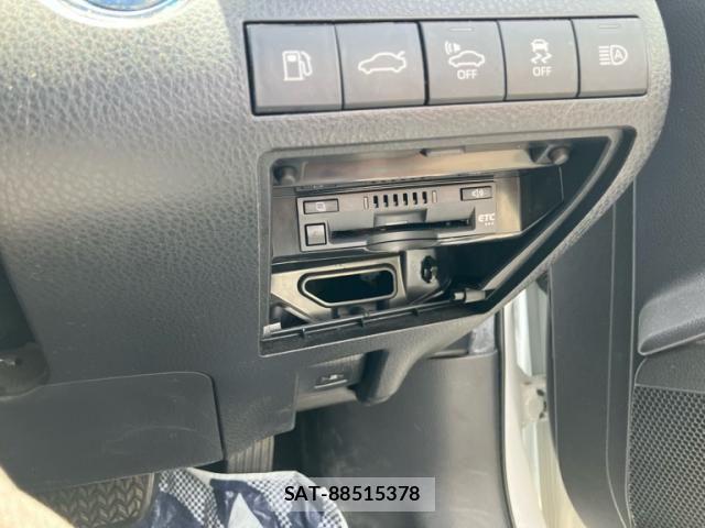 Toyota CAMRY HYBRID 2018-02 7499790-20