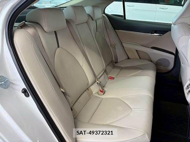 Toyota CAMRY HYBRID 2022-05 7499788-7