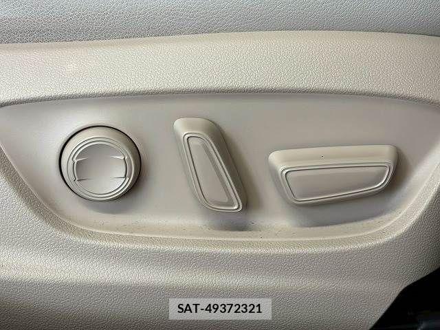 Toyota CAMRY HYBRID 2022-05 7499788-8