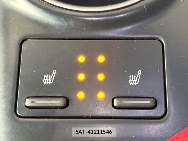 Toyota CAMRY HYBRID 2020-11 7508298-6