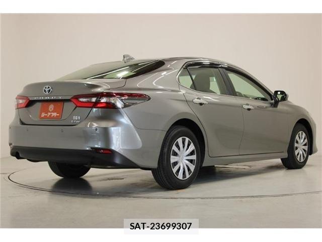 Toyota CAMRY HYBRID 2023-05 7561910-11