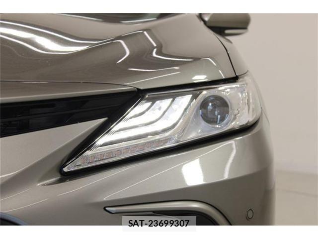 Toyota CAMRY HYBRID 2023-05 7561910-14