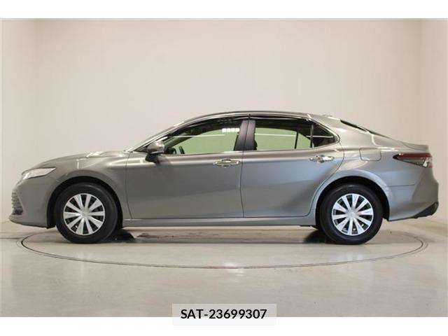Toyota CAMRY HYBRID 2023-05 7561910-8