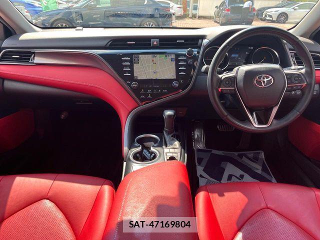 Toyota CAMRY HYBRID 2020-11 7615355-1