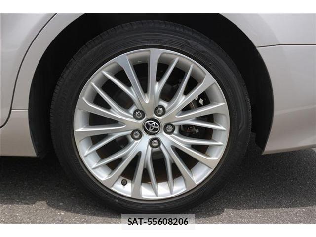 Toyota CAMRY HYBRID 2018-01 7615368-15