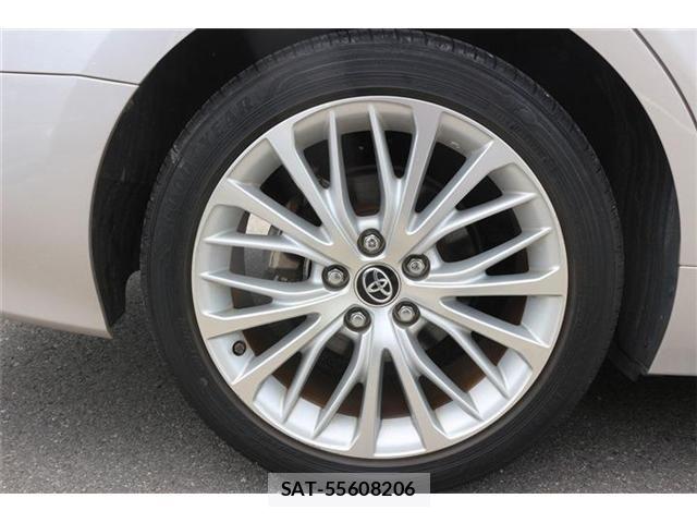 Toyota CAMRY HYBRID 2018-01 7615368-16