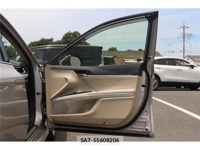 Toyota CAMRY HYBRID 2018-01 7615368-22