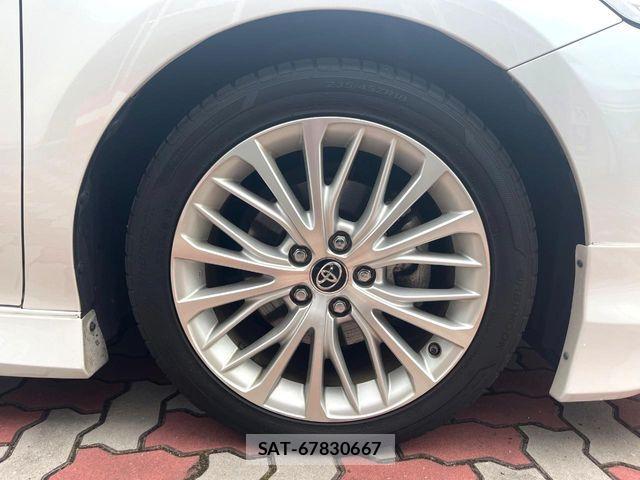 Toyota CAMRY HYBRID 2017-08 7615364-12