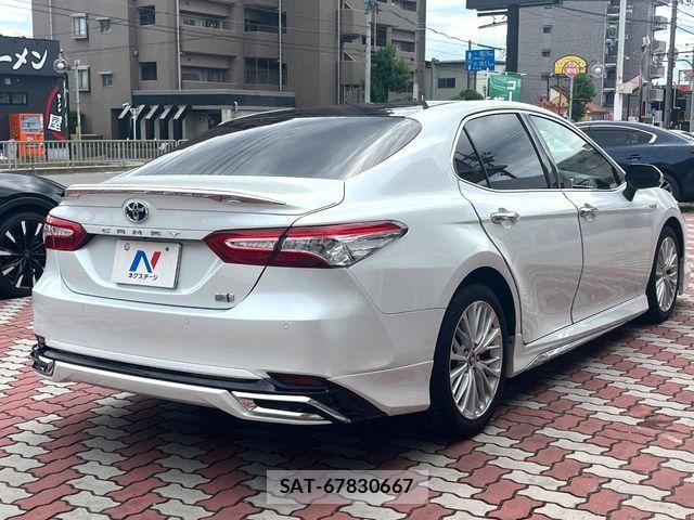 Toyota CAMRY HYBRID 2017-08 7615364-16