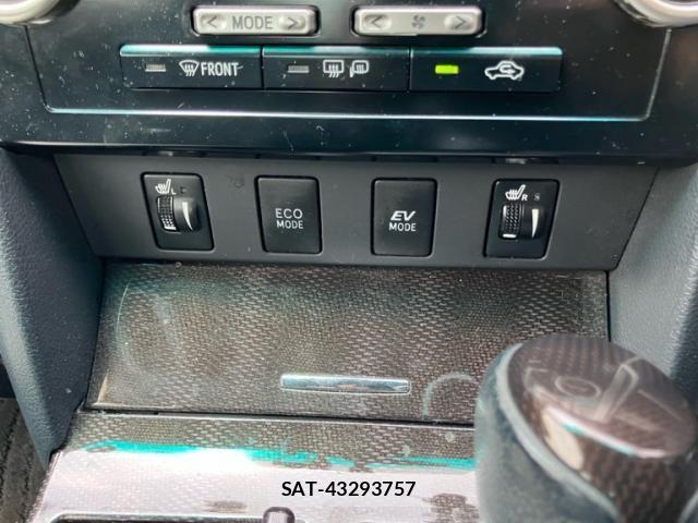 Toyota CAMRY HYBRID 2013-08 7615381-18