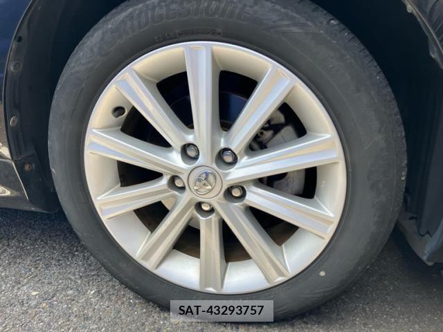 Toyota CAMRY HYBRID 2013-08 7615381-6