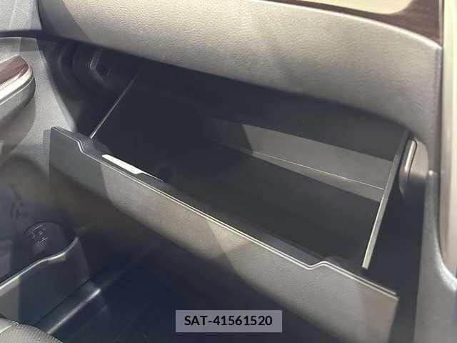 Toyota CAMRY HYBRID 2015-09 7615376-29