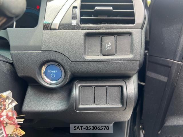 Toyota CAMRY HYBRID 2011-11 7615378-17
