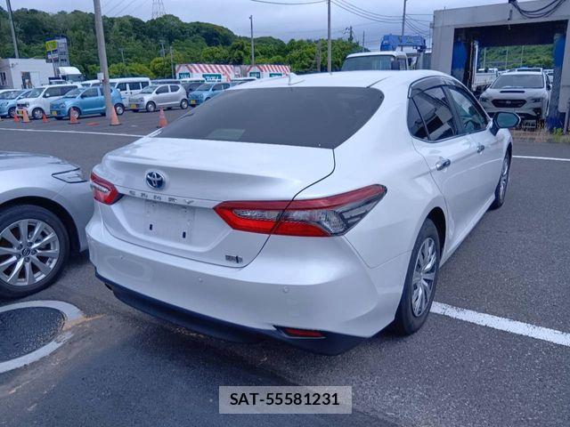 Toyota CAMRY HYBRID 2022-03 7615367-2