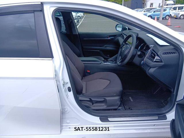 Toyota CAMRY HYBRID 2022-03 7615367-3