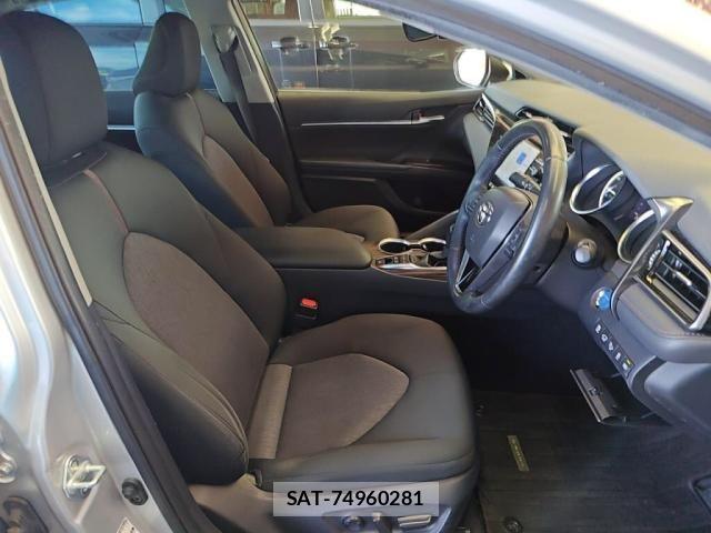 Toyota CAMRY HYBRID 2019-11 7615358-20
