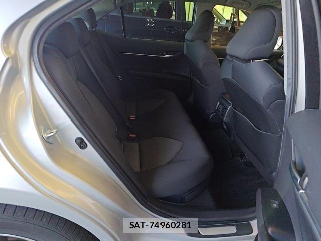 Toyota CAMRY HYBRID 2019-11 7615358-21